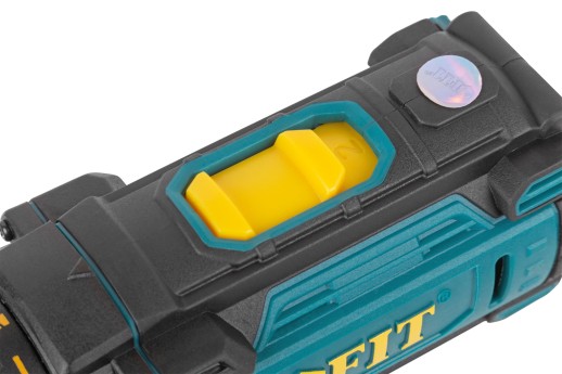 Дрель-Шуруповерт акк. 18,0 В; 0-450/1550 об/мин; 29,0 Нм; 2 (Li-Ion) 1,3 Ач; 1,5 ч.; рез. накл.; кейс